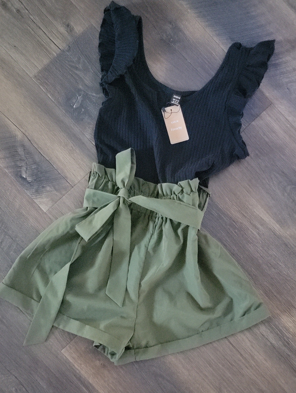 NWT Black Ruffled Sleeve Ribbed Tank Top/Olive Green Short Romper
